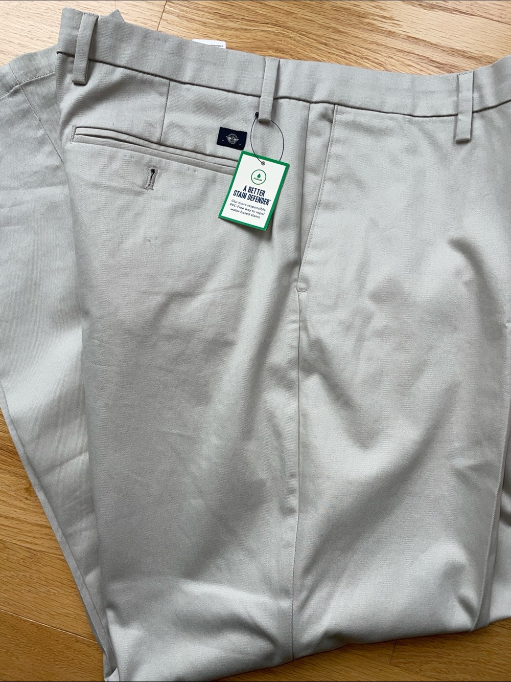 NWT Dockers Stain Defender men’s pants